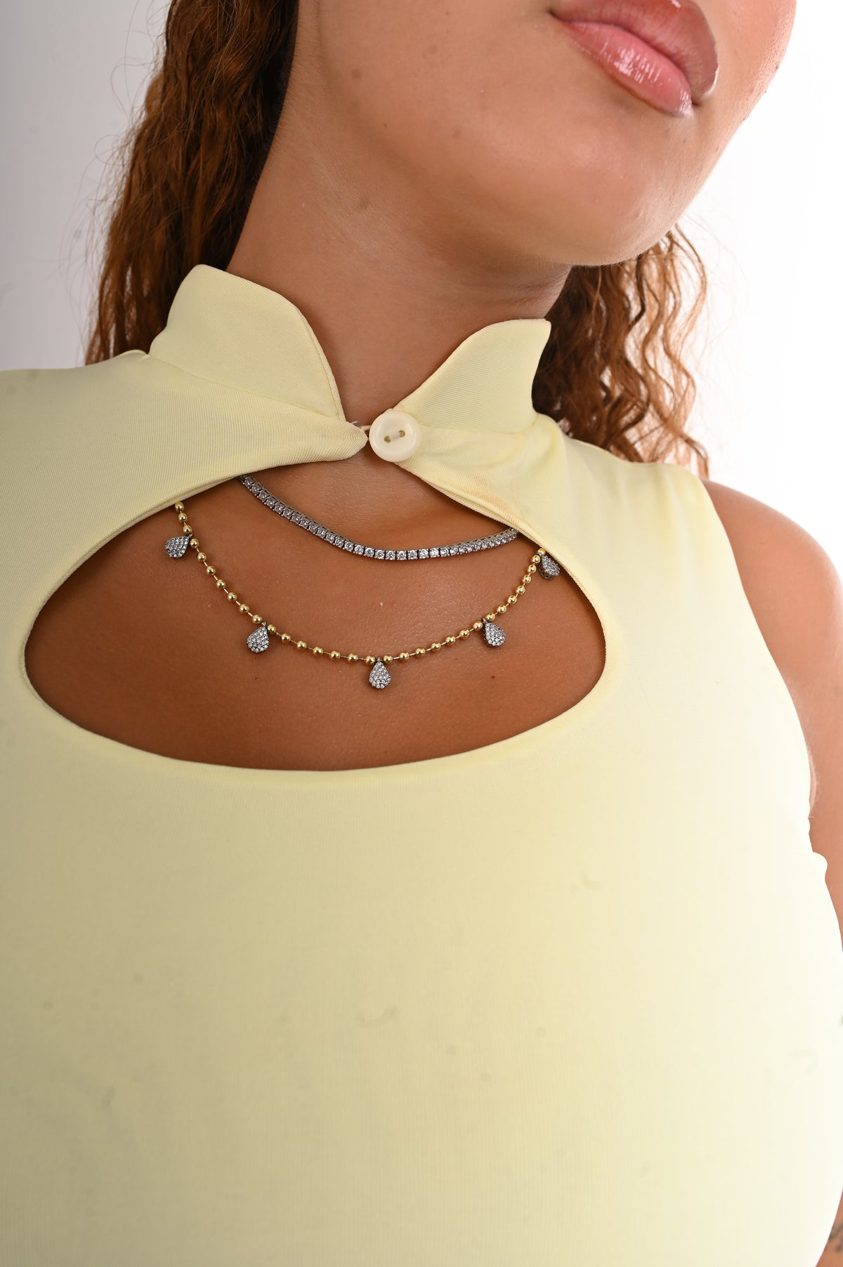 Teardrop High-Neck