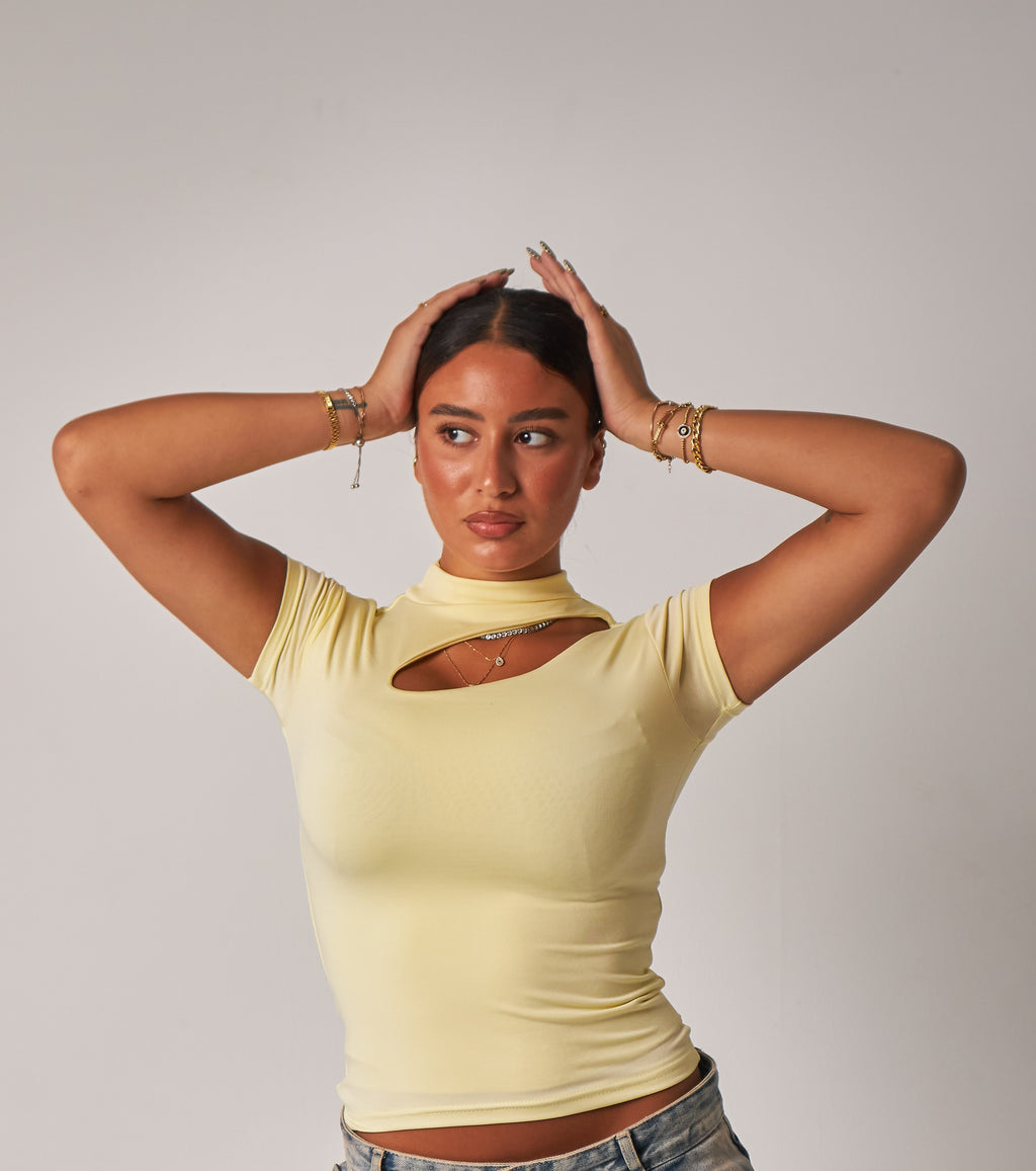 Cut-Out Top / Yellow