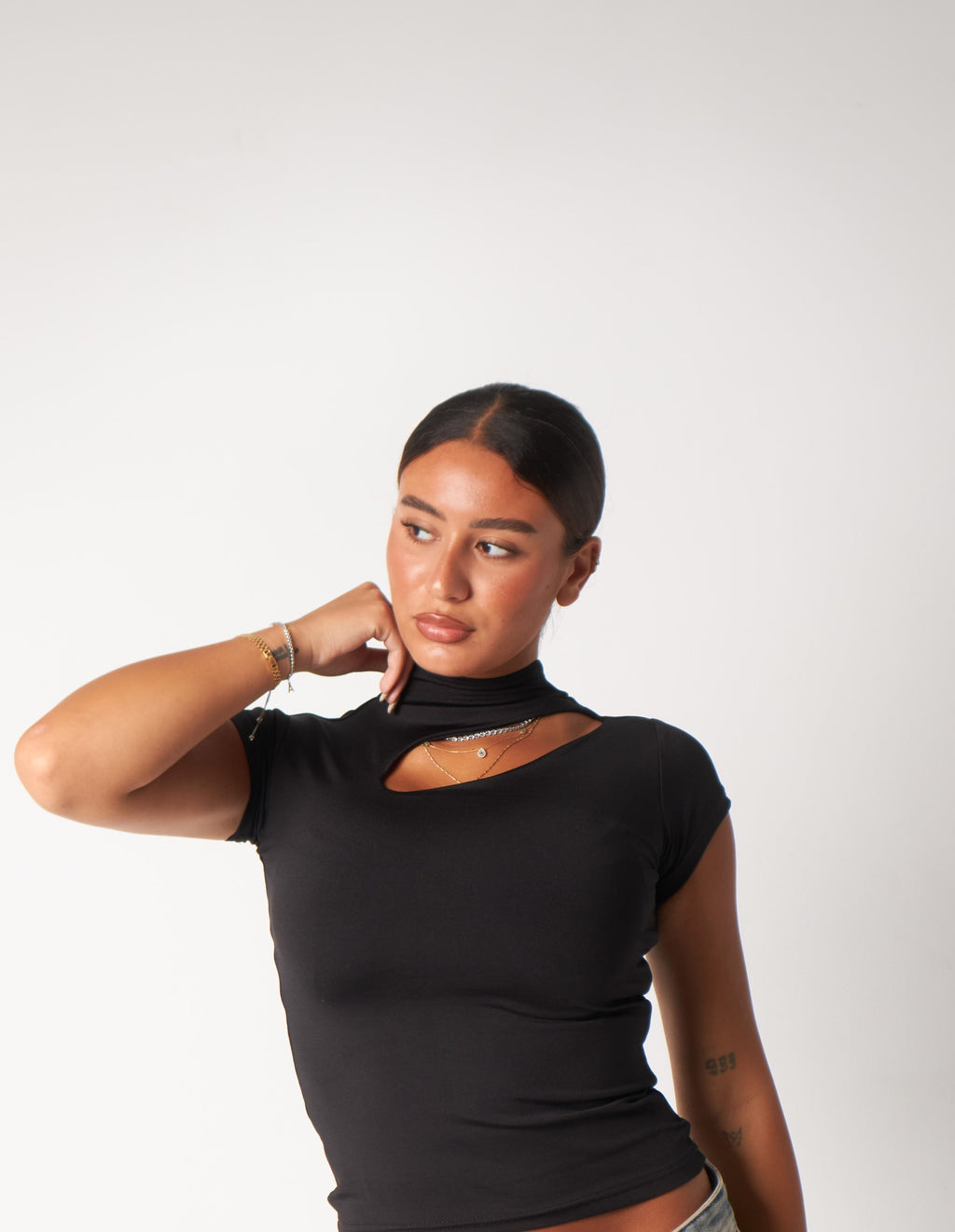 Cut-Out Top / Black