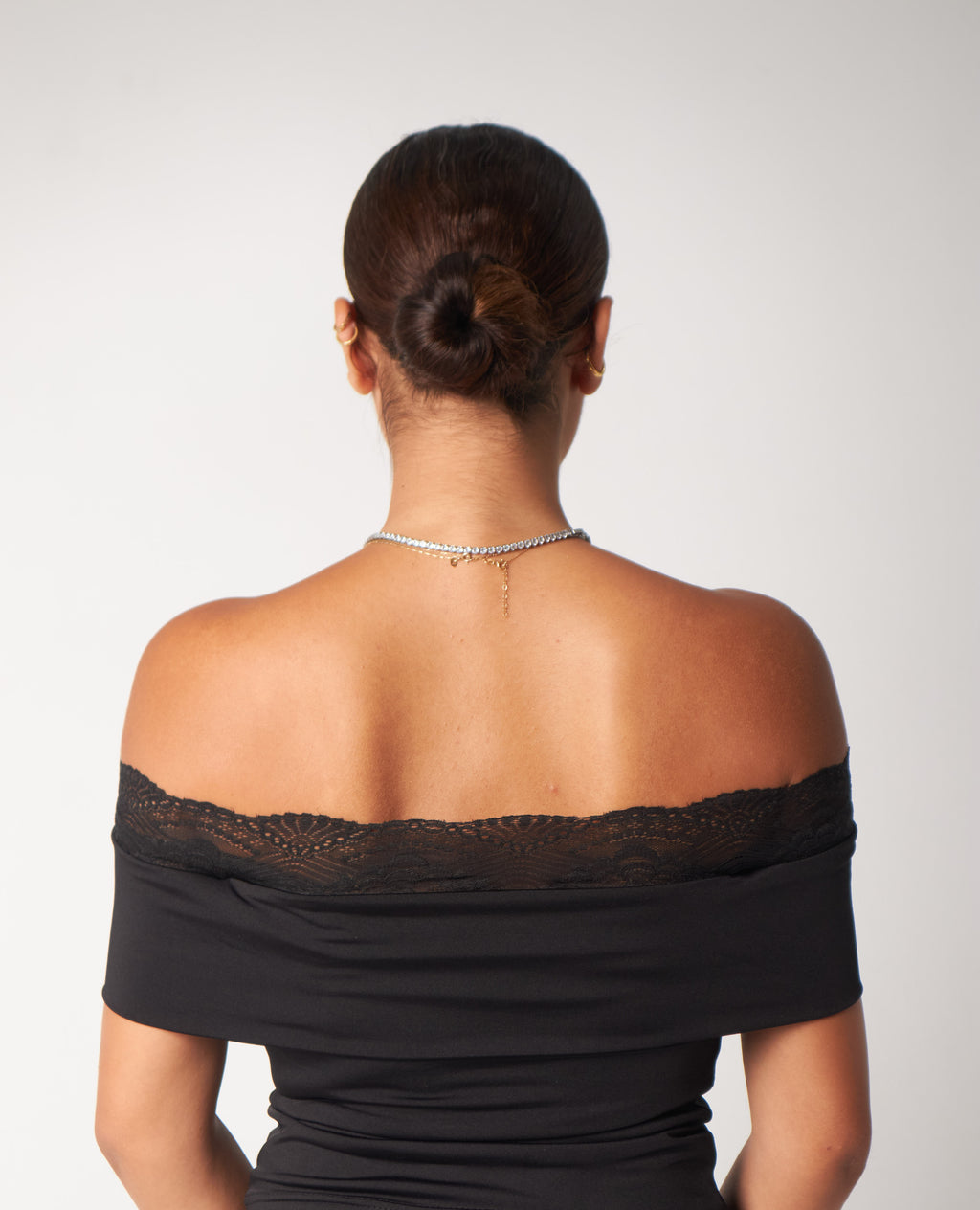 Off-Shoulder Lace Top /  Black