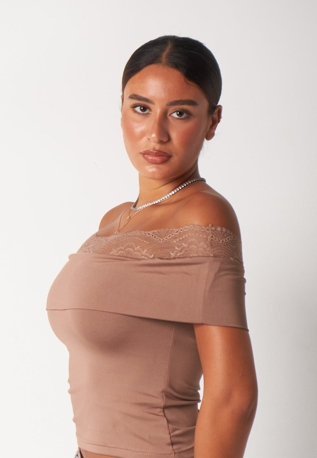 Off-Shoulder Lace Top / Brown